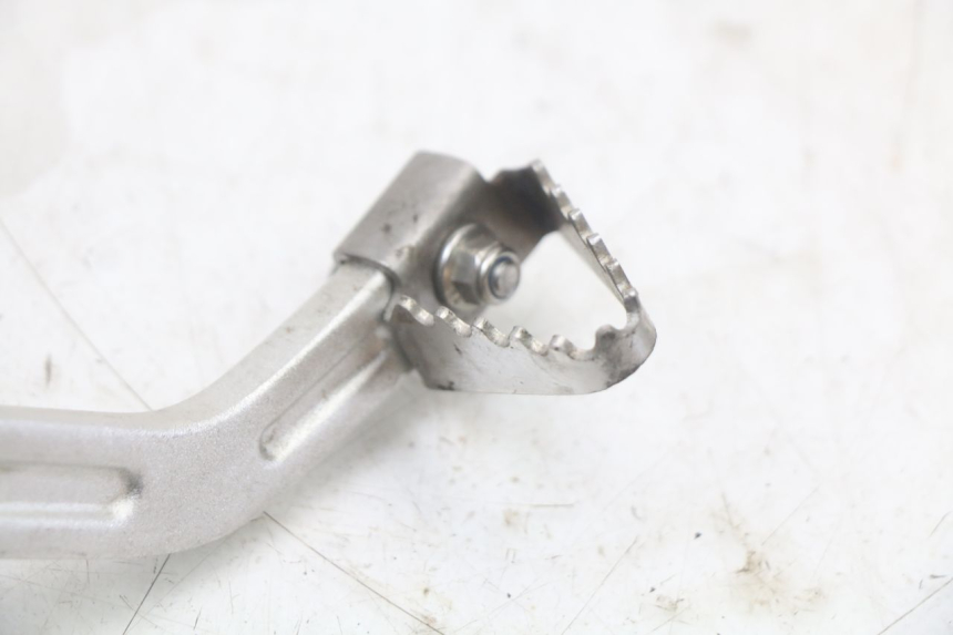 photo de PEDALE DE FREIN  MASAI SCRAMBLER SPORT 125 (2021 - 2025) - Autre angle de vue