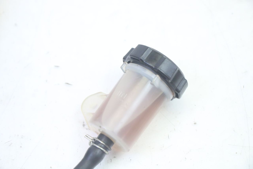 photo de PEDALE DE FREIN  PIAGGIO MP3 HPE 350 (2018 - 2020) - Gros plan technique