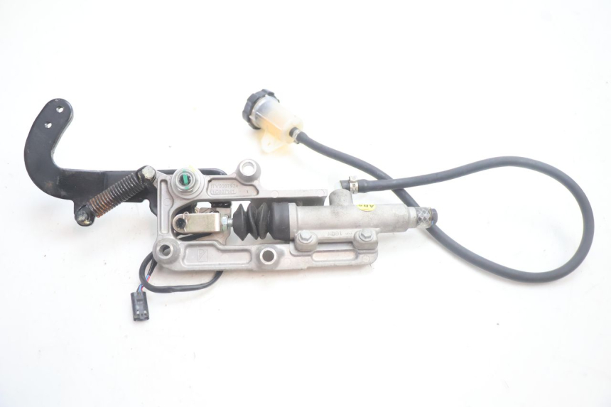 photo de PEDALE DE FREIN  PIAGGIO MP3 HPE 530 (2022 - 2026) - Vue principale