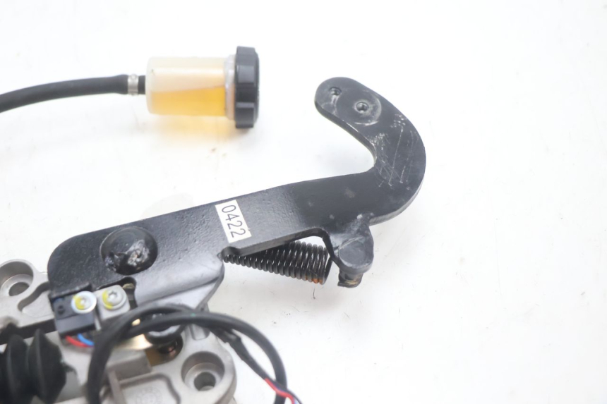 photo de PEDALE DE FREIN  PIAGGIO MP3 HPE 530 (2022 - 2026) - Marquages et références