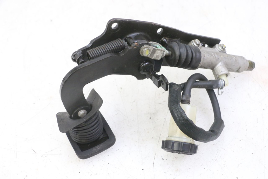 photo de PEDALE DE FREIN  PIAGGIO MP3 LT 300 (2010 - 2016) - Autre angle de vue