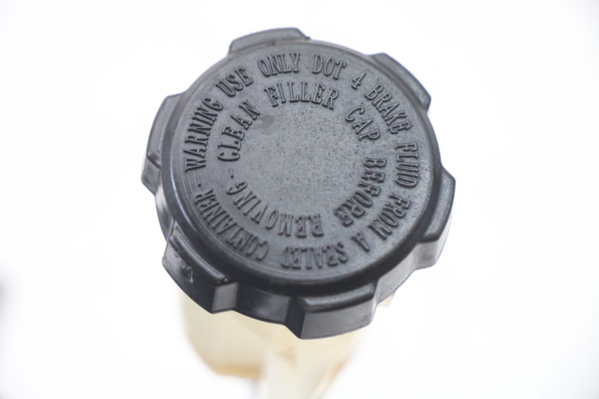 photo de PEDALE DE FREIN  PIAGGIO MP3 500 (2014 - 2017) - Gros plan technique