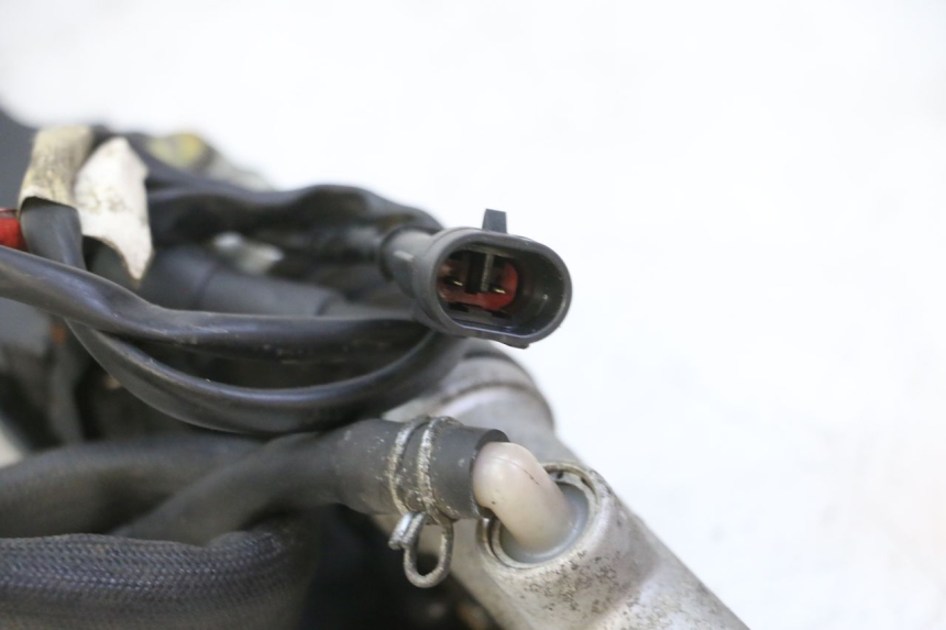 photo de PEDALE DE FREIN PIAGGIO MP3 RL 250 (2006 - 2010) - Vue d’ensemble