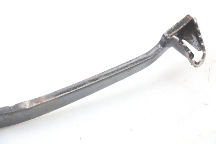 photo de PEDALE DE FREIN YAMAHA PW 80 (1983 - 2014) - Gros plan technique