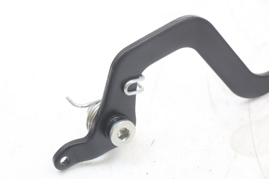 photo de PEDALE DE FREIN  ROYAL ENFIELD SCRAM 411 (2022 - 2024) - Détail de la pièce