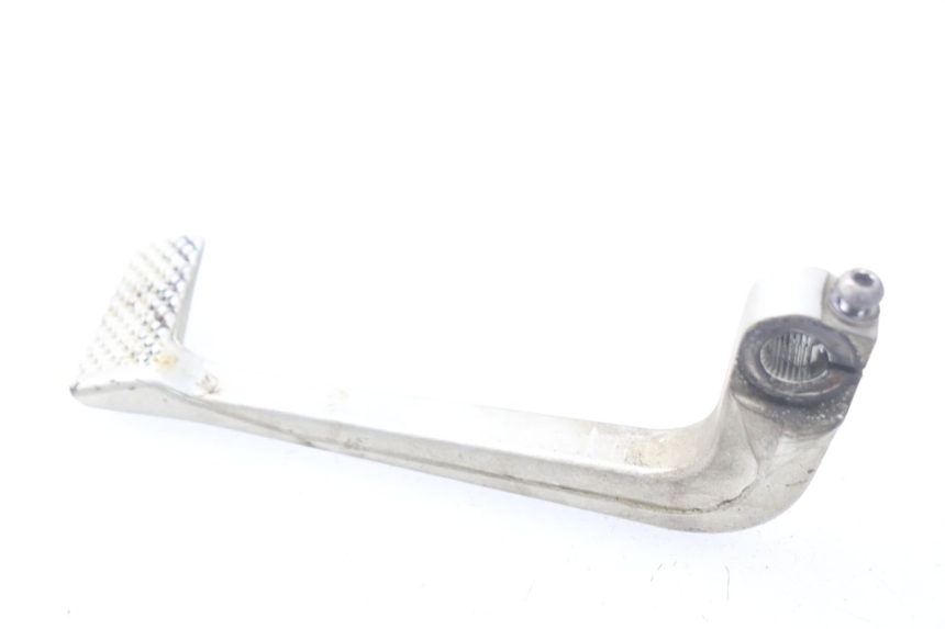 photo de PEDALE DE FREIN YAMAHA TDM ABS 900 (2002 - 2014) - Gros plan technique