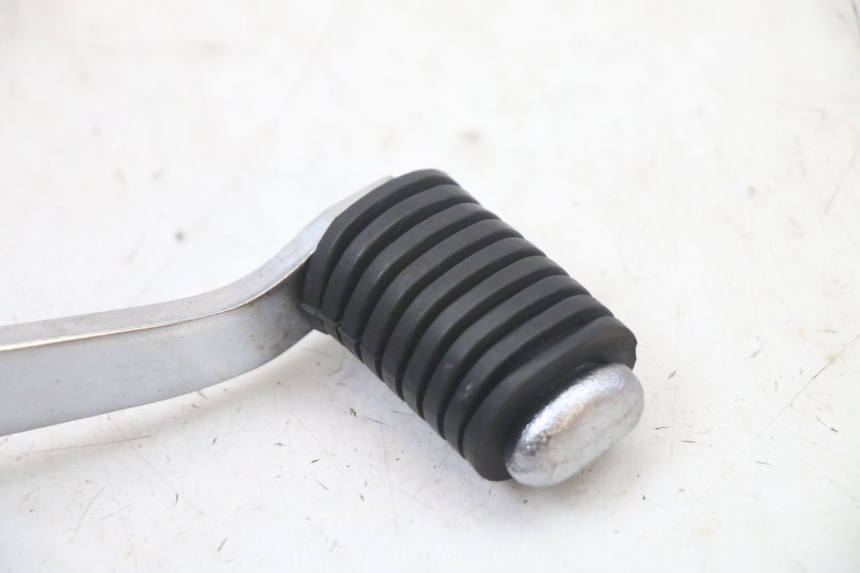 photo de PEDALE DE FREIN YAMAHA FZS FAZER 600 (2001 - 2003) - Autre angle de vue