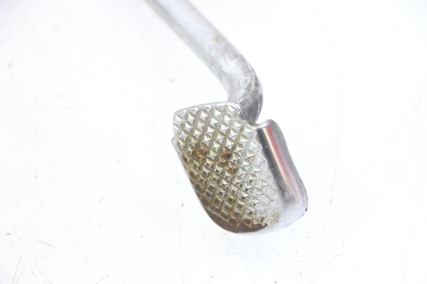 photo de PEDALE DE FREIN YAMAHA SR 125 (1982 - 2003) - Gros plan technique