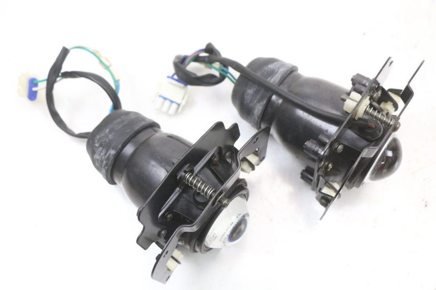 photo de Headlight E-MAX 80L 1 (2011 - 2014) - Zoom état d’usage