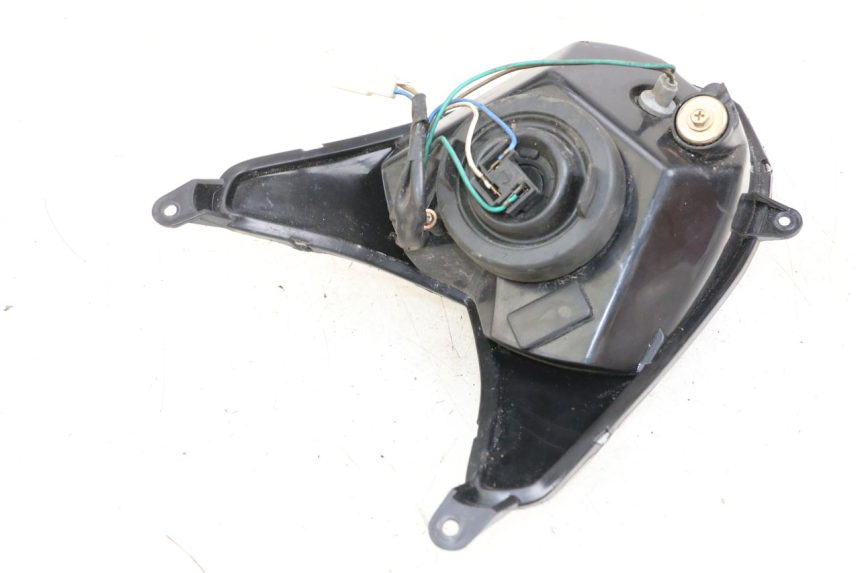 photo de PHARE AVANT KYMCO AGILITY 4T 50 (2005 - 2018) - Gros plan technique