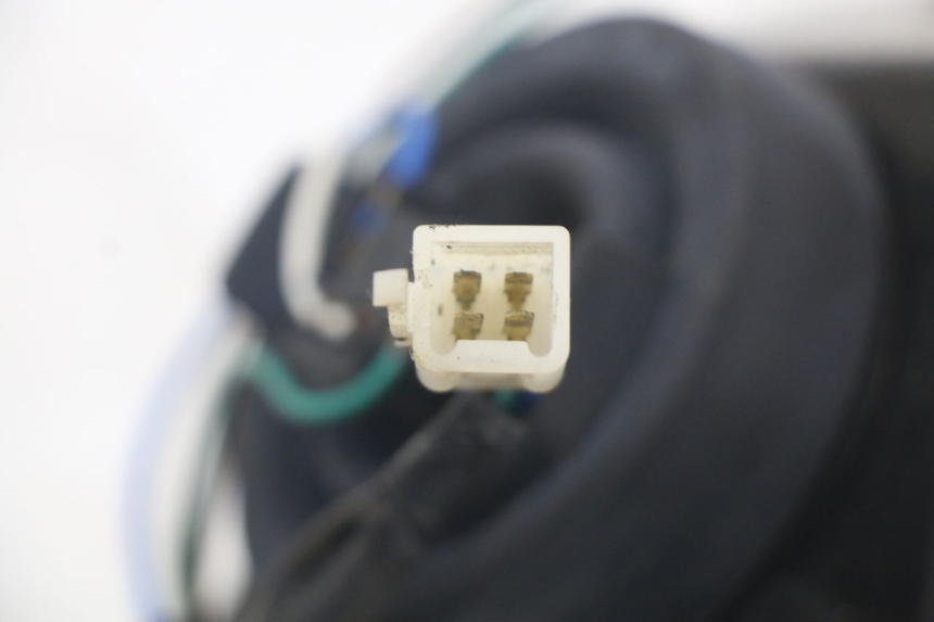 photo de PHARE AVANT KYMCO AGILITY 4T 50 (2018 - 2022) - Points de fixation