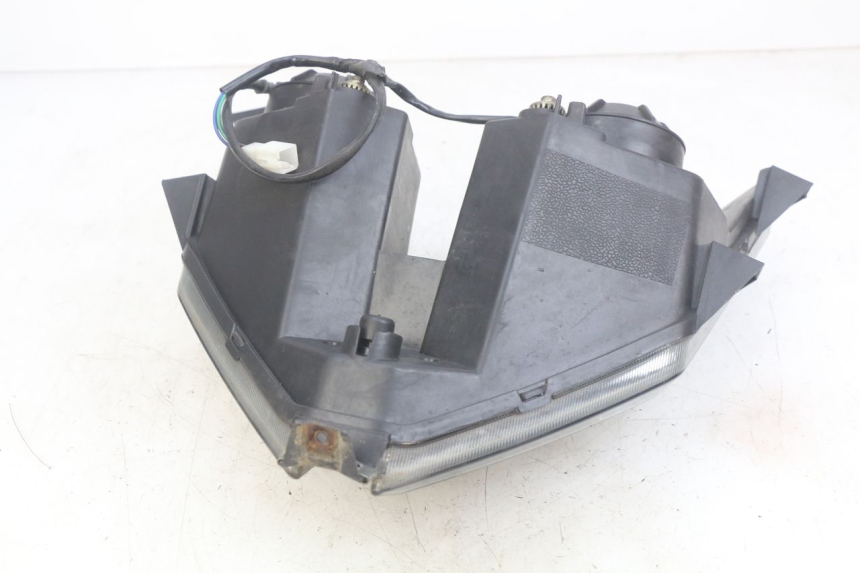 photo de PHARE AVANT NECO ALEXONE 125 (2017 - 2024) - Gros plan technique