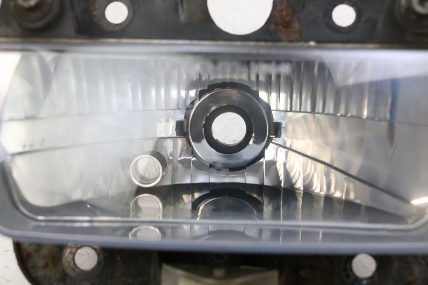 photo de PHARE AVANT BMW C1 125 (2000 - 2003) - Autre angle de vue