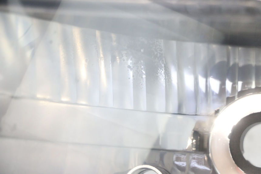 photo de PHARE AVANT BMW C1 125 (2000 - 2003) - Gros plan technique