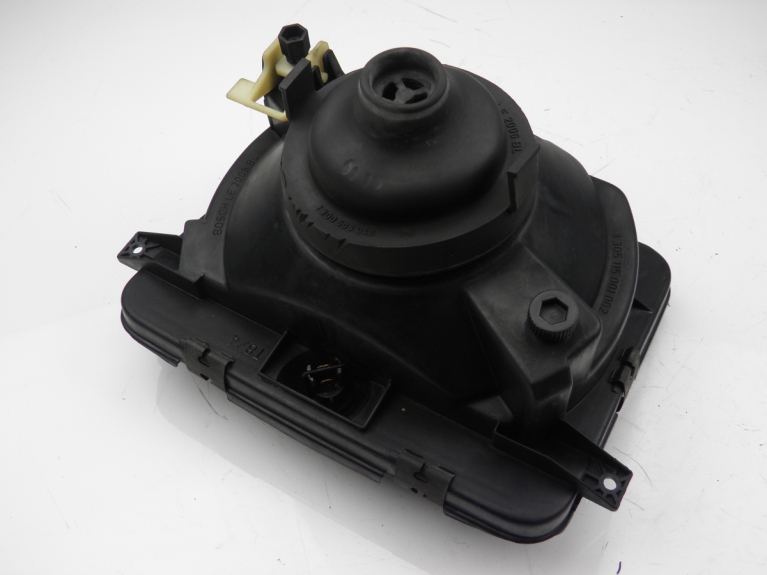 photo de PHARE AVANT BMW K100 ABS 1000 (1989 - 1995) - Points de fixation