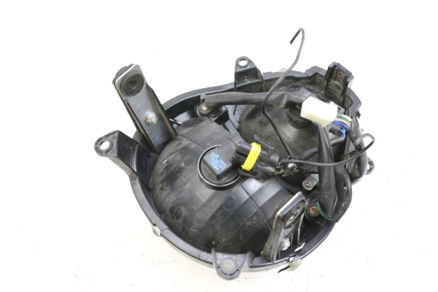 photo de PHARE AVANT MAG POWER BOMBERS 4T 50 (2016 - 2026) - Photo complémentaire