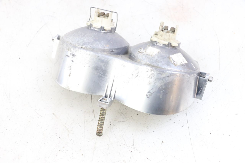 photo de PHARE AVANT MBK BOOSTER SPIRIT 50 (2004 - 2017) - Autre angle de vue