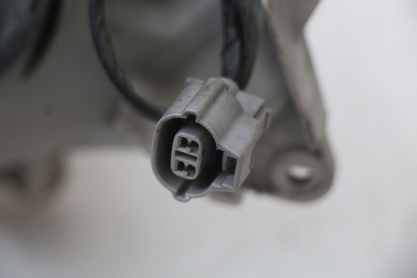 photo de PHARE AVANT SUZUKI BURGMAN 125 (2007 - 2014) - Vue produit