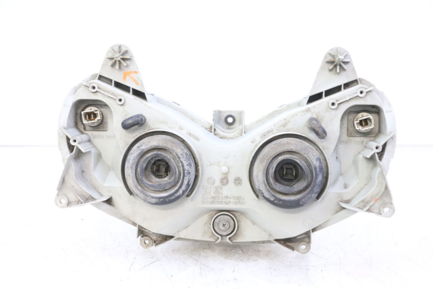 photo de PHARE AVANT SUZUKI BURGMAN 125 (2007 - 2014) - Vue rapprochée