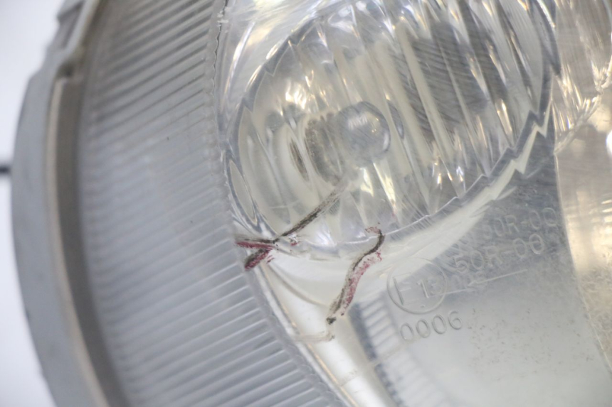 photo de PHARE AVANT SUZUKI BURGMAN 125 (2007 - 2014) - Zoom état d’usage