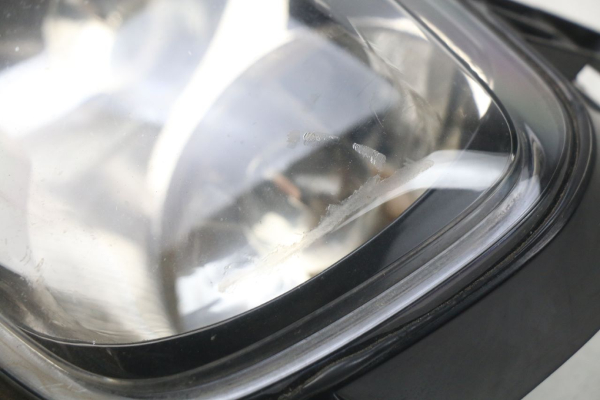 photo de PHARE AVANT YAMAHA BW'S 50 (2004 - 2017) - État de surface