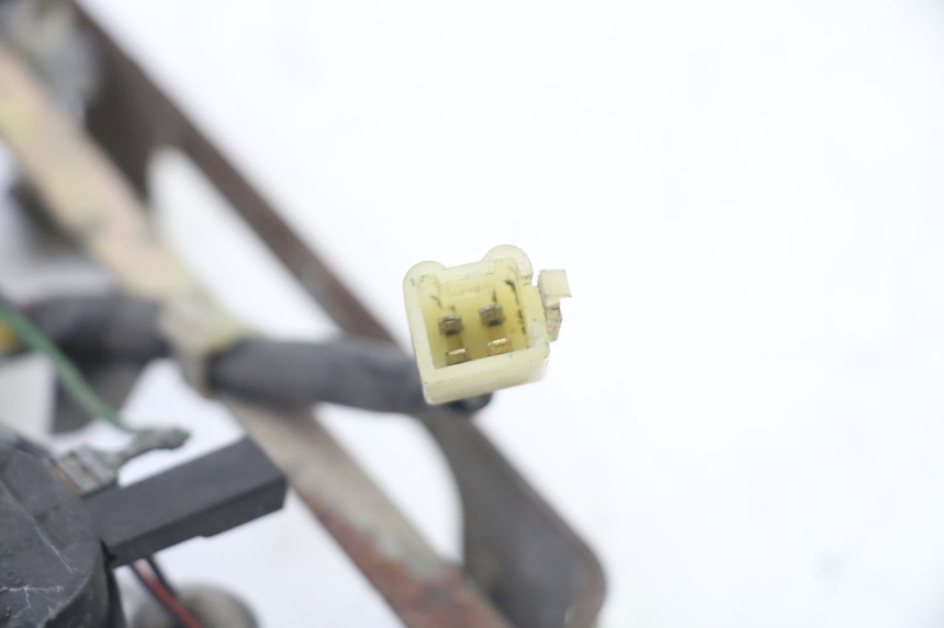 photo de PHARE AVANT YAMAHA BW'S 100 (1999 - 2002) - État de surface