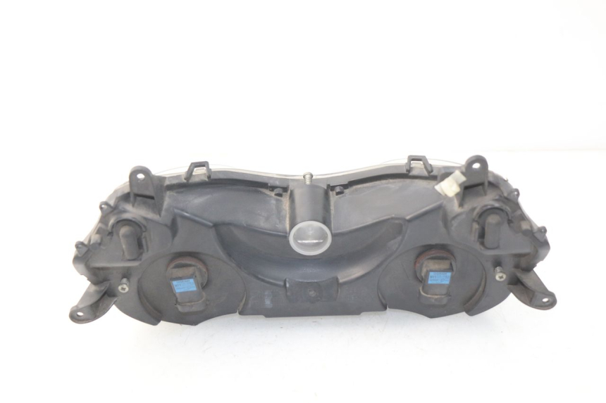 photo de PHARE AVANT PIAGGIO CARNABY 125 (2007 - 2011) - Gros plan technique