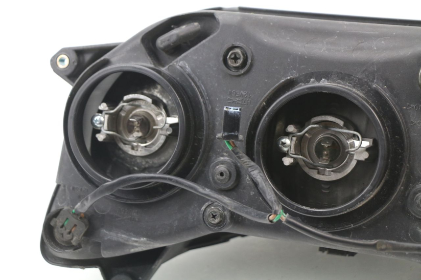 photo de PHARE AVANT HONDA CBR 929 RR FIREBLADE 900 (2000 - 2001) - Points de fixation