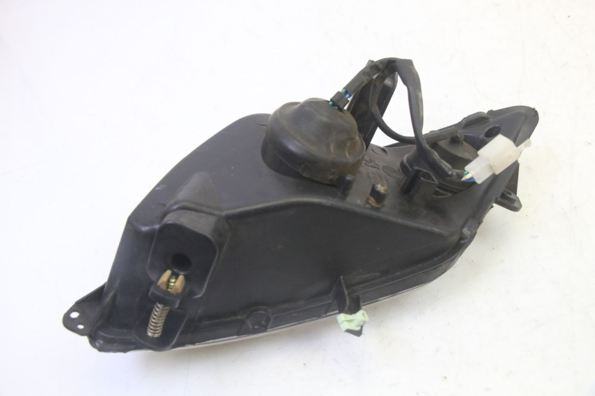 photo de PHARE AVANT PEUGEOT CITYSTAR 50 (2013 - 2017) - Points de fixation