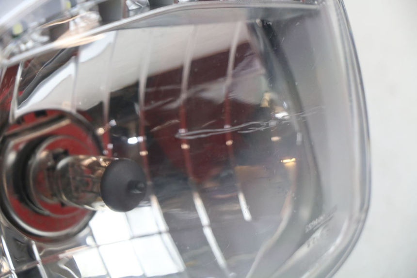 photo de PHARE AVANT RIDE CLASSIC 2T 50 (2014 - 2022) - Zoom état d’usage