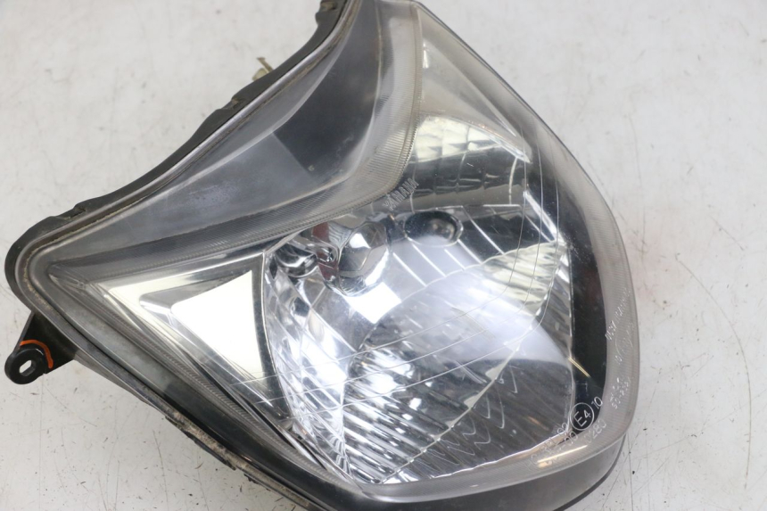 photo de PHARE AVANT YAMAHA CYGNUS X 125 (2004 - 2007) - Détails caractéristiques