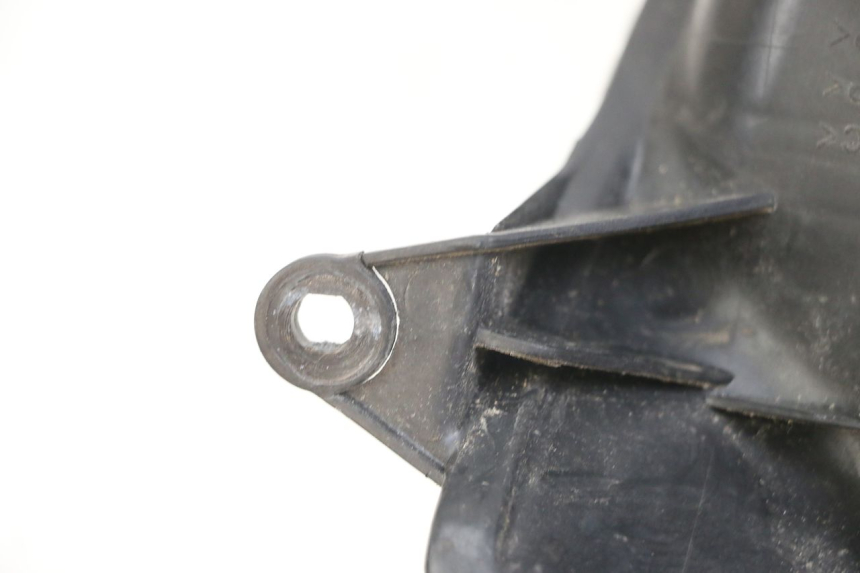 photo de PHARE AVANT YAMAHA CYGNUS X 125 (2004 - 2007) - Gros plan technique