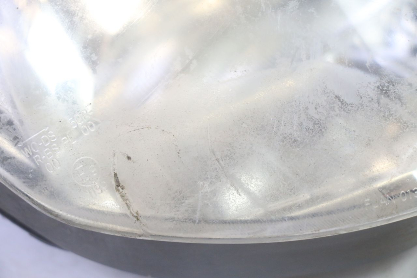 photo de PHARE AVANT YAMAHA CYGNUS X INJECTION 125 (2007 - 2013) - Gros plan technique