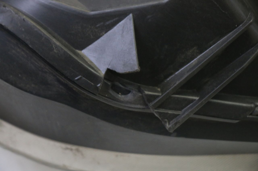 photo de PHARE AVANT YAMAHA CYGNUS X INJECTION 125 (2007 - 2013) - Marquages et références