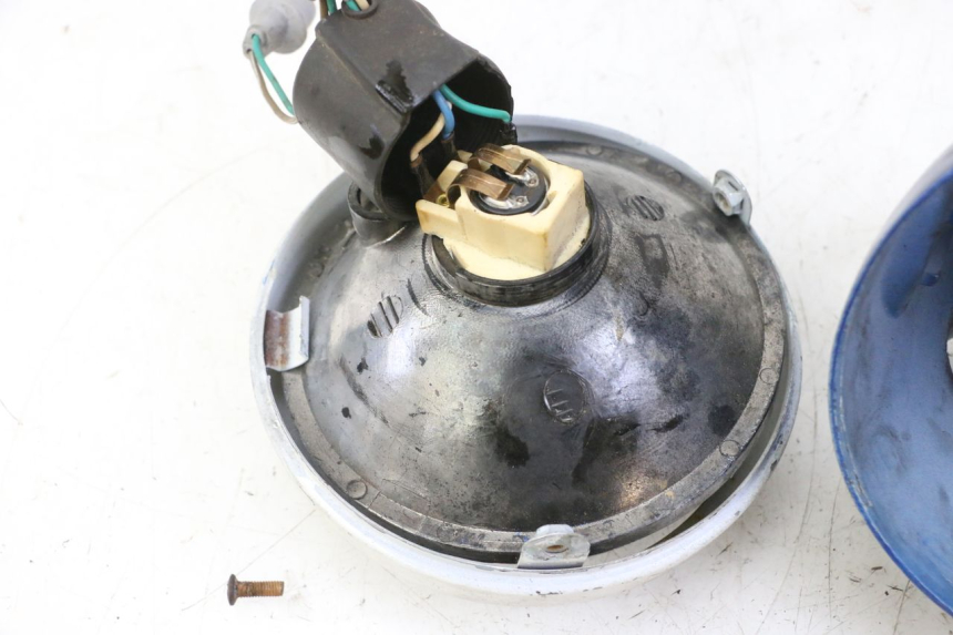 photo de PHARE AVANT SKYTEAM DAX REPLICA 110 (2005 - 2015) - Angle alternatif