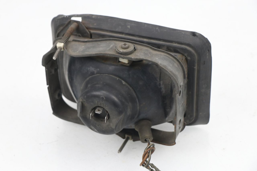 photo de PHARE AVANT SUZUKI DR DJEBEL 600 (1985 - 1990) - Points de fixation