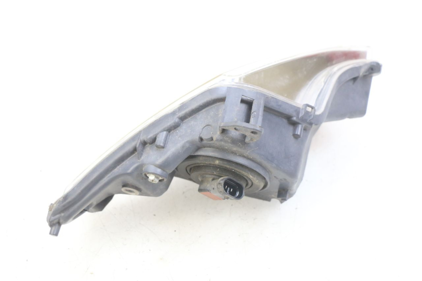photo de PHARE AVANT DROIT PEUGEOT SPEEDFIGHT 3 AIR 50 (2009 - 2015) - Pièce contrôlée