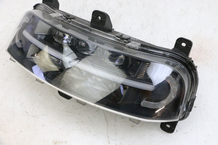 photo de PHARE AVANT SEGWAY NINEBOT E125S 1 (2022 - 2026) - Gros plan technique