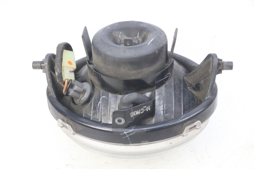 photo de PHARE AVANT YAMAHA D'ELIGHT DELIGHT 115 (2013 - 2017) - Autre angle de vue