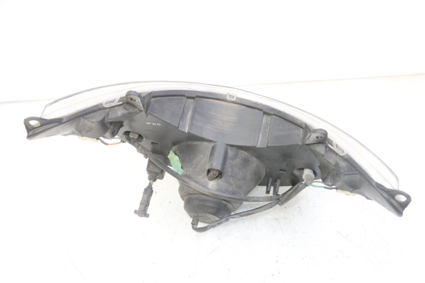 photo de PHARE AVANT PEUGEOT ELYSTAR 125 (2002 - 2007) - Autre angle de vue