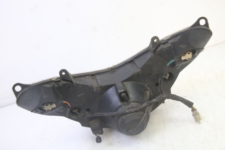 photo de PHARE AVANT PEUGEOT ELYSTAR 50 (2002 - 2014) - Points de fixation