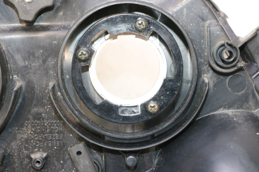 photo de PHARE AVANT KEEWAY F-ACT FACT EVO 50 (2020 - 2026) - Focus structure