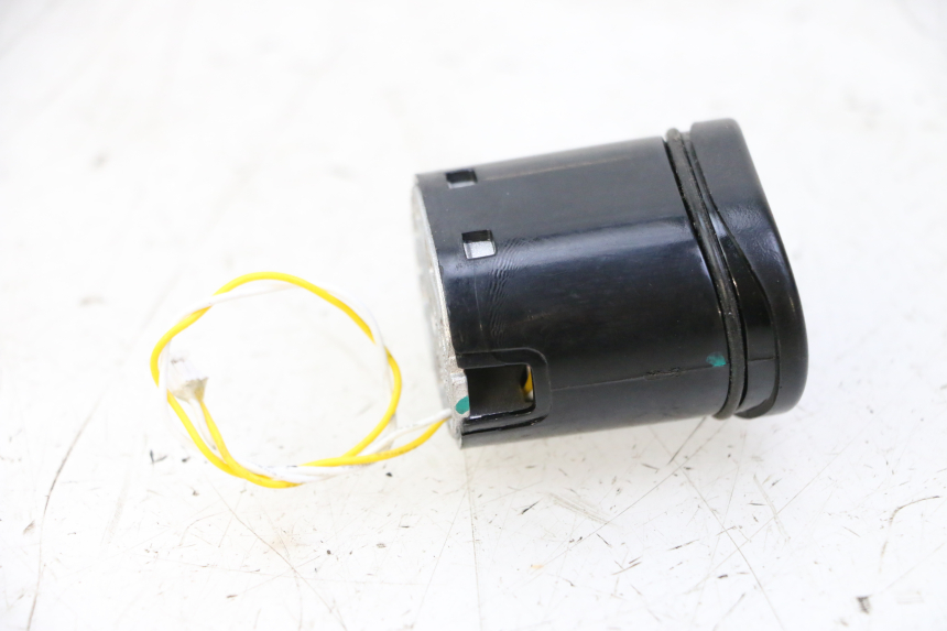 photo de PHARE AVANT SEGWAY NINEBOT F65I 1 - Gros plan technique