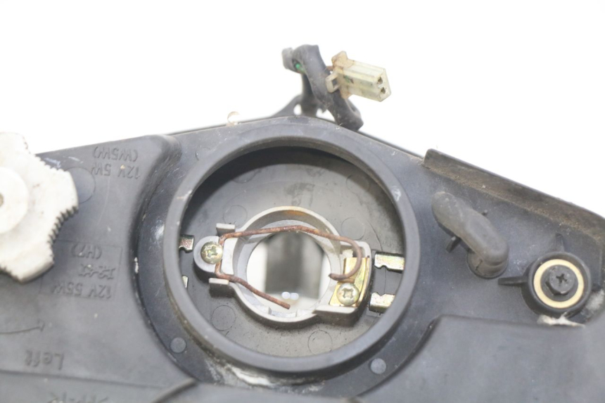 photo de PHARE AVANT HONDA FES PANTHEON 2T 125 (1998 - 2002) - Autre angle de vue