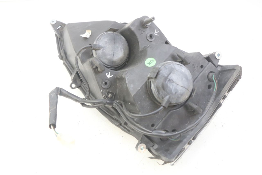 photo de PHARE AVANT HONDA FES PANTHEON 125 (2003 - 2007) - Zoom état d’usage