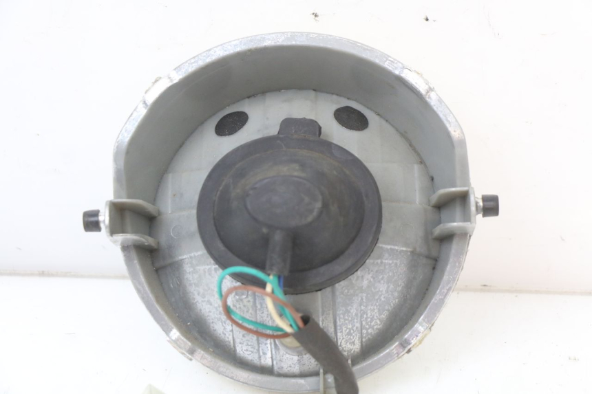 photo de PHARE AVANT SYM FIDDLE 2 50 (2008 - 2013) - Gros plan technique