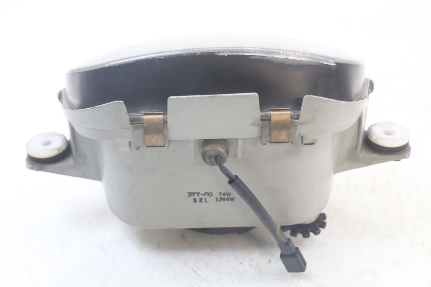 photo de PHARE AVANT YAMAHA FJ 3CX 1200 (1986 - 1996) - Gros plan technique