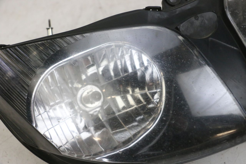 photo de PHARE AVANT YAMAHA FJR ABS 1300 (2006 - 2012) - Zoom état d’usage