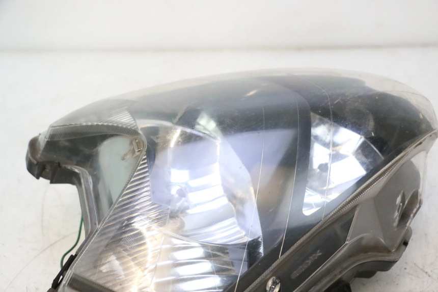 photo de PHARE AVANT HONDA FJS SILVER WING SILVERWING 400 (2005 - 2008) - Zoom état d’usage