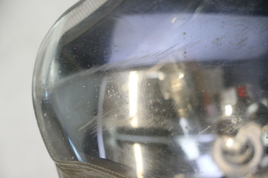 photo de PHARE AVANT HONDA FJS SILVER WING SILVERWING 400 (2005 - 2008) - Gros plan technique